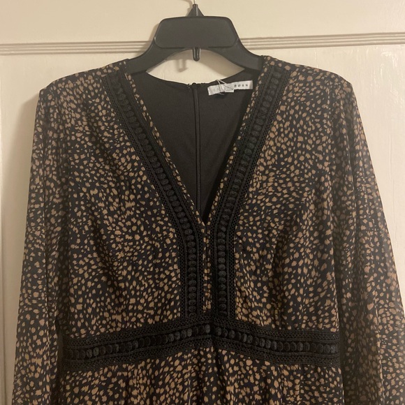 Baltic Born Maxi Dress Long Sleeves Black & Tan Flowy NWT Cha Cha Print Large - Picture 4 of 11